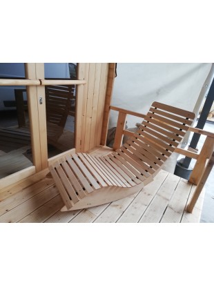 Lesen počivalnik-gugalnik