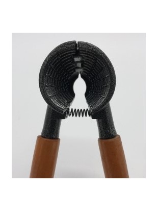 Drobilec orehov in lešnikov