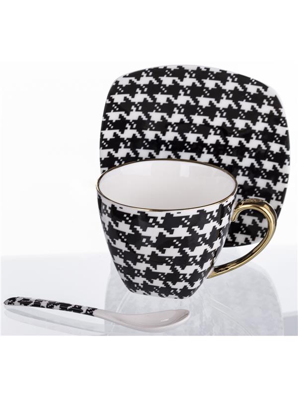 Filiżanka Z Podstawką I Łyżeczką 2+2+2