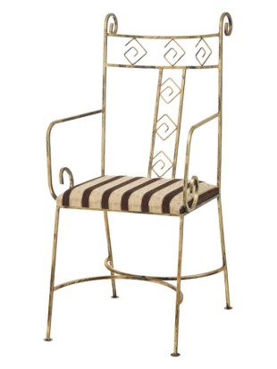 Sedia rivestita in metallo