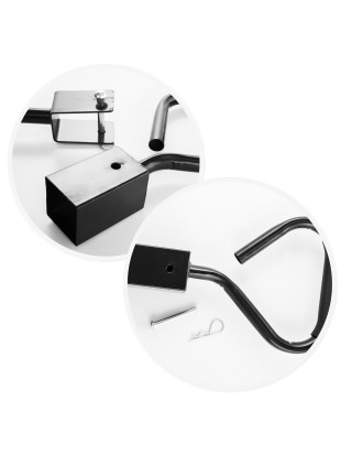 Gartenwagen mit Metallzaun und Plane