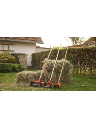 Coltivatore manuale per diserbo e lavorazione del terreno 12