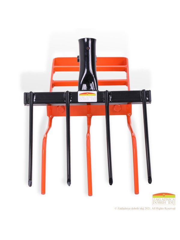 Innovative fork for aeration and loosening the soil 30