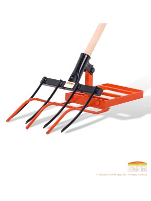 Innovative fork for aeration and loosening the soil 30 