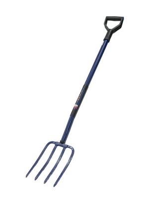 Digging fork with metal handle